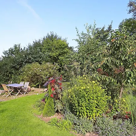 5 Person In Graested